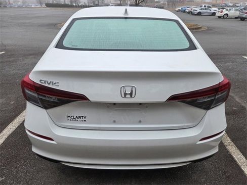 Used 2025 Honda Civic LX image 9