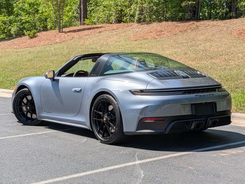 Certified 2025 Porsche 911 Targa 4 GTS AWD/4WD image 3