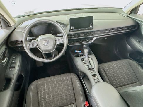 Certified 2024 Honda HR-V LX image 18