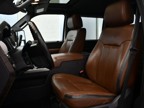 Used 2014 Ford F250 Platinum w/ FX4 Off-Road Package image 15