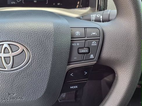 Used 2026 Toyota Camry LE w/ Convenience Package FWD image 31