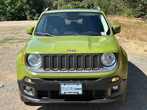 Used 2016 Jeep Renegade 75th Anniversary AWD/4WD image 3