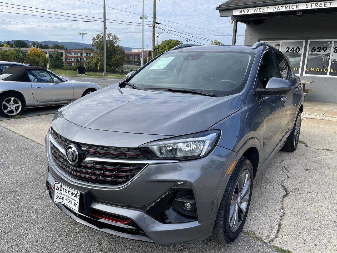Used 2021 Buick Encore GX Preferred w/ Sport Touring Package AWD/4WD image 1