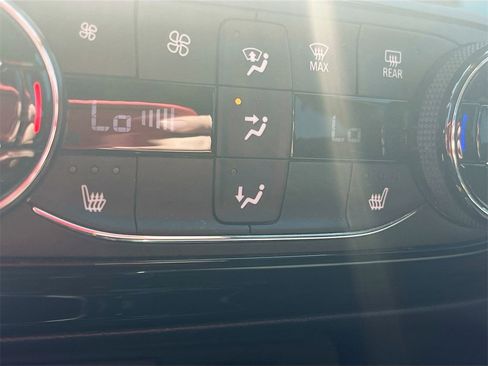 Used 2023 Buick Encore GX Select w/ Safety Package II image 20