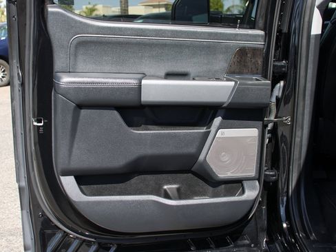 Used 2023 Ford F250 Lariat w/ Black Appearance Package image 35