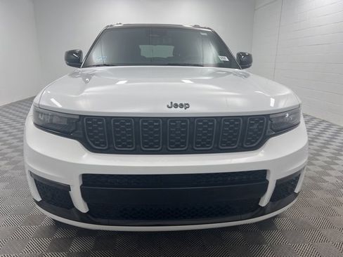 Used 2024 Jeep Grand Cherokee L Summit image 3