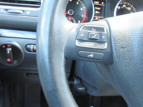 Used 2014 Volkswagen Jetta S image 30