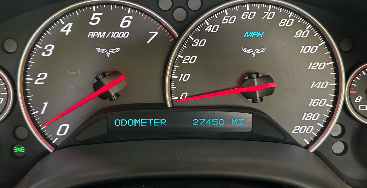 Used 2005 Chevrolet Corvette Convertible w/ Preferred Equipment Group RWD image 19