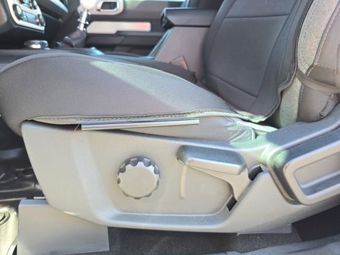 Used 2022 Ford Bronco 2-Door image 28