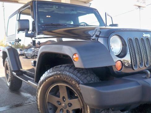 Used 2010 Jeep Wrangler Sport image 16