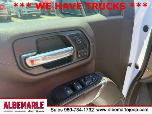 Used 2020 GMC Sierra 1500 SLT w/ SLT Premium Plus Package AWD/4WD image 14