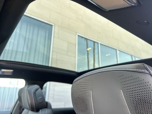 New 2026 Cadillac Lyriq V image 33