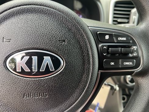 Used 2017 Kia Sportage LX w/ LX Popular Package FWD image 28
