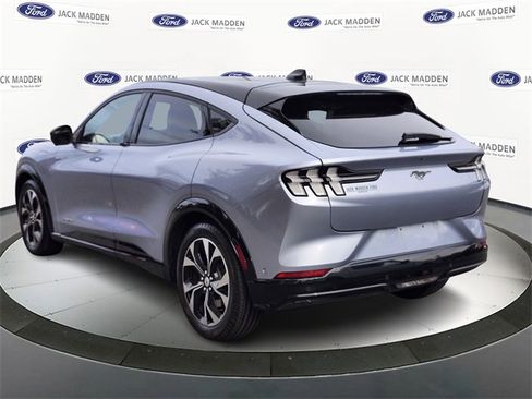 Certified 2022 Ford Mustang Mach-E Premium image 3