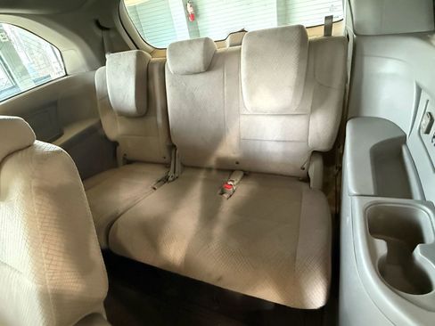 Used 2016 Honda Odyssey SE image 11