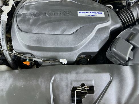 Used 2018 Honda Odyssey EX image 30