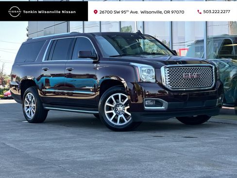 Used 2017 GMC Yukon XL Denali w/ Open Road Package AWD/4WD image 1