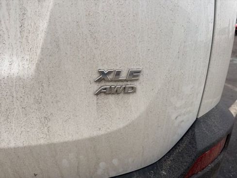 Used 2015 Toyota RAV4 XLE image 11