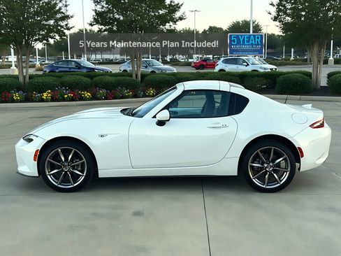 Used 2023 MAZDA MX-5 Miata Grand Touring image 2