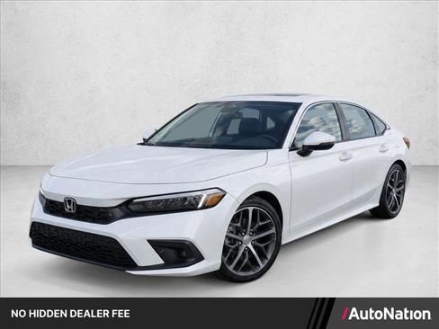 Used 2023 Honda Civic Touring image 1