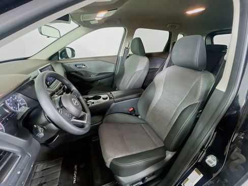 Used 2023 Nissan Rogue SV AWD/4WD image 20