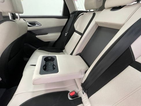 Used 2019 Land Rover Range Rover Velar S AWD/4WD image 13
