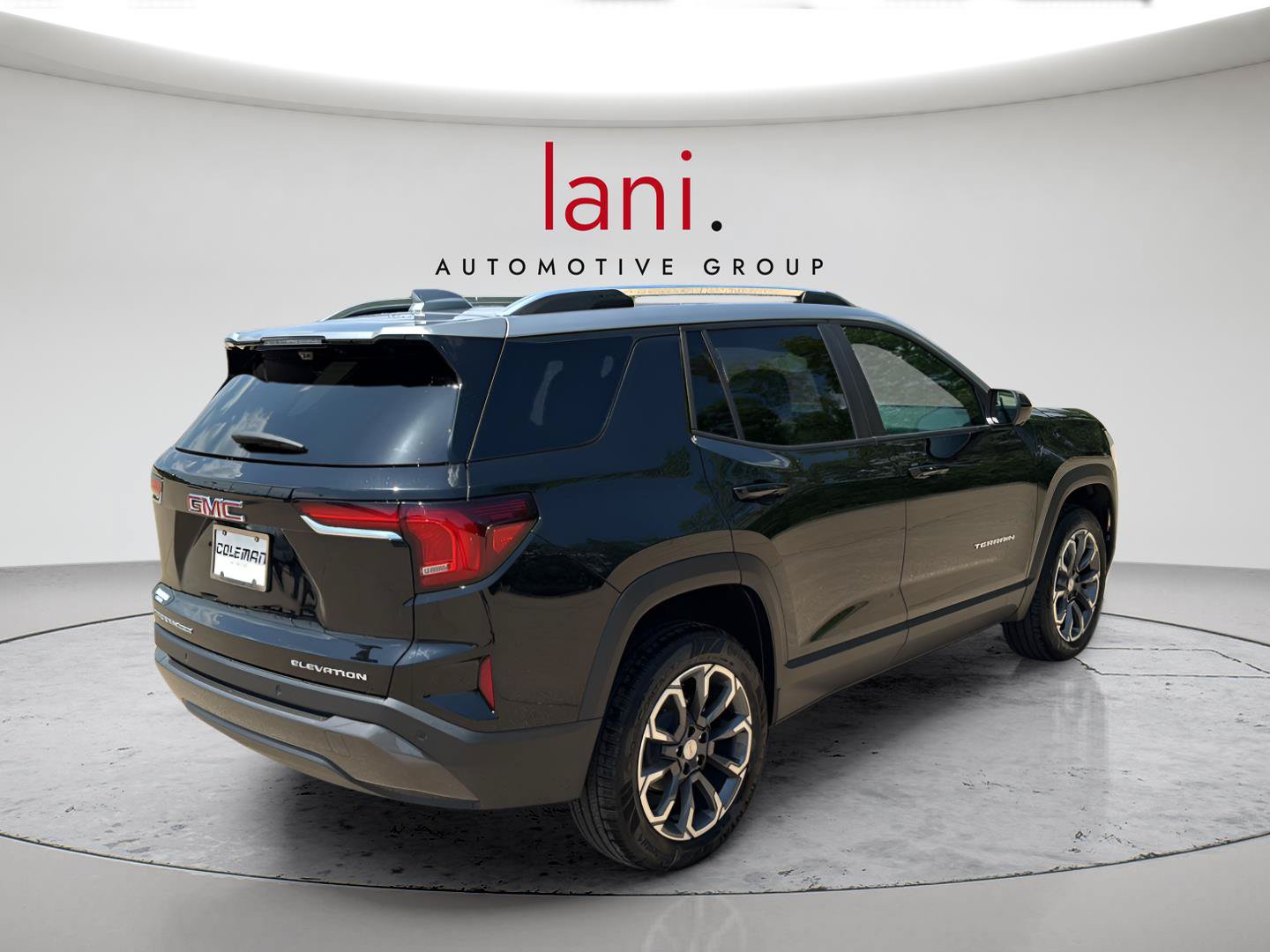 New 2027 GMC Terrain Elevation w/ Elevation Premium Package AWD/4WD image 7