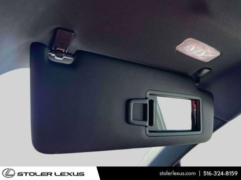 Used 2022 Porsche Macan S image 40