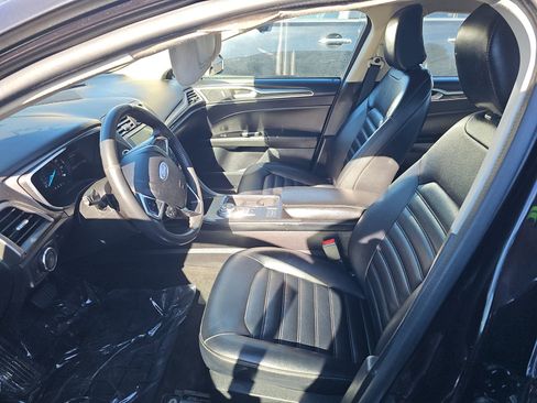 Used 2020 Ford Fusion SEL image 6