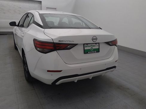 Used 2025 Nissan Sentra SV image 5
