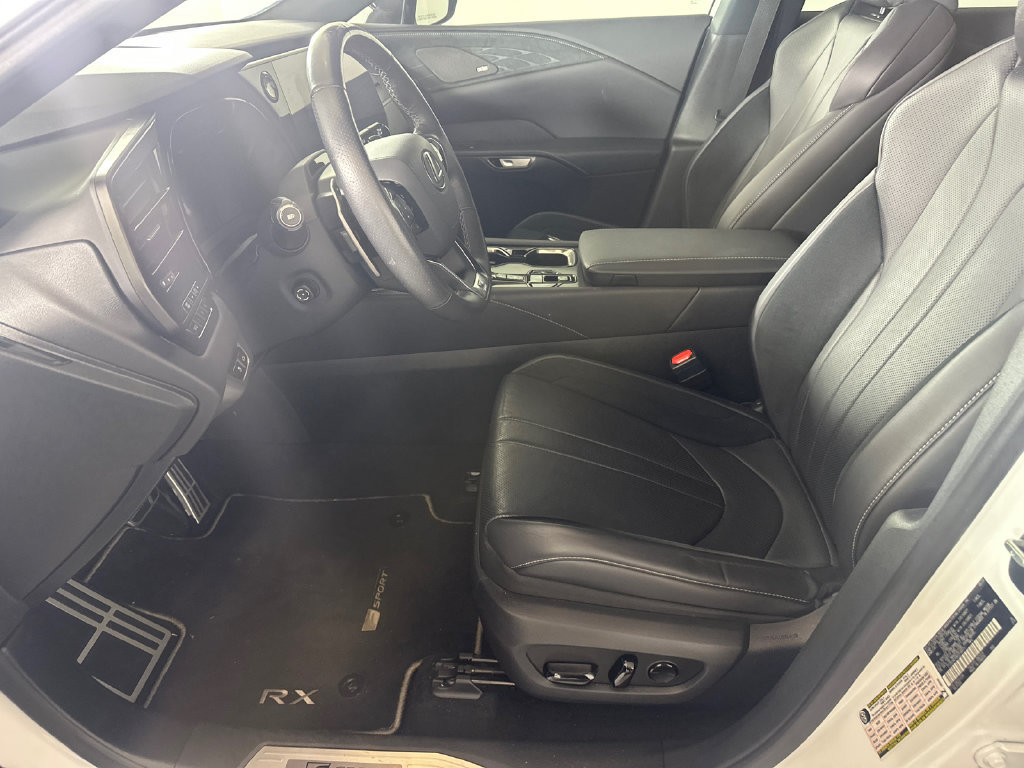 Used 2024 Lexus RX 500h F Sport w/ Convenience Package AWD/4WD image 3