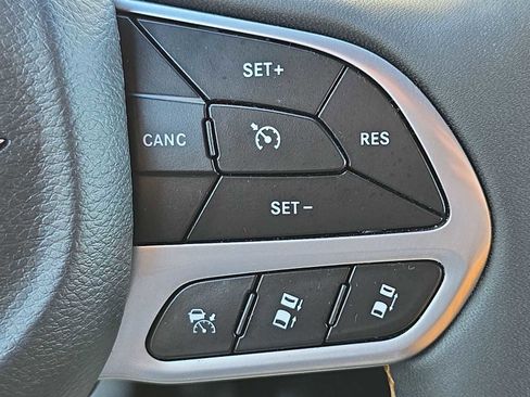 Used 2022 Chrysler Pacifica Pinnacle image 29