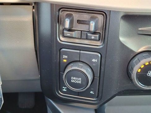 New 2026 Ford F250 XLT w/ FX4 Off-Road Package image 19