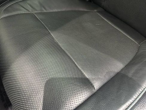 Used 2016 Ford F150 Lariat AWD/4WD image 9