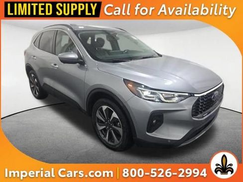 Used 2024 Ford Escape Platinum AWD/4WD image 1