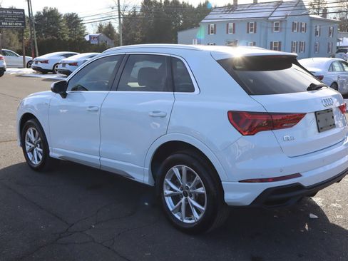 Used 2023 Audi Q3 2.0T Premium w/ Convenience Package image 8