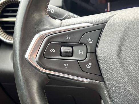 Used 2024 Chevrolet Trax ACTIV w/ Driver Confidence Package FWD image 21