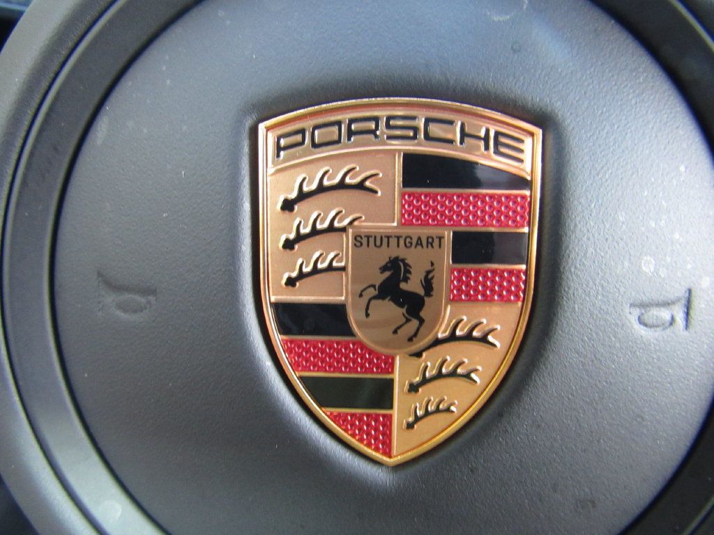 Certified 2026 Porsche 911 Targa 4 GTS AWD/4WD image 41