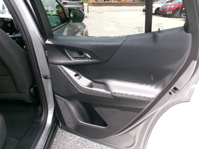 Used 2026 Chevrolet Equinox LT FWD image 14