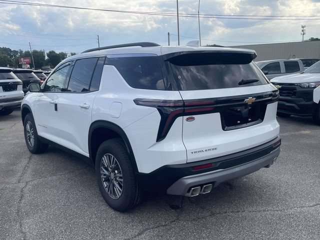 New 2027 Chevrolet Traverse LT w/ Driver Confidence Package FWD image 5