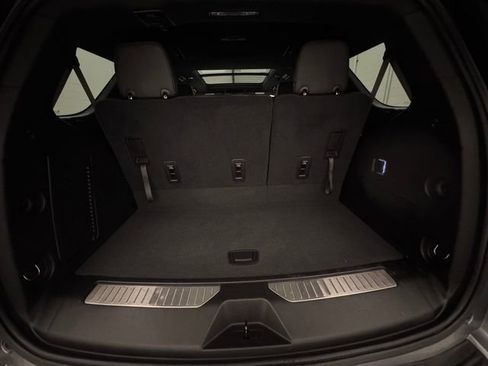 Used 2021 Chevrolet Tahoe Z71 w/ Rear Media and Nav Package image 31