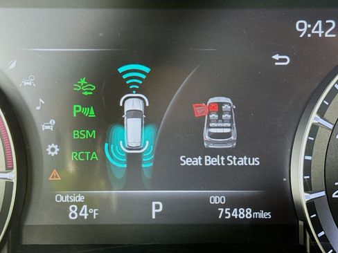 Used 2020 Toyota Highlander Platinum image 15