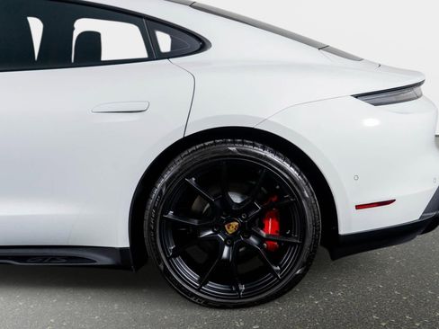 Used 2024 Porsche Taycan GTS w/ Premium Package (P6U) image 20