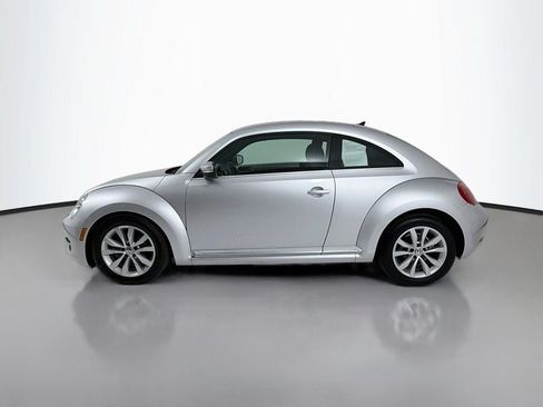 Used 2014 Volkswagen Beetle TDI FWD image 4