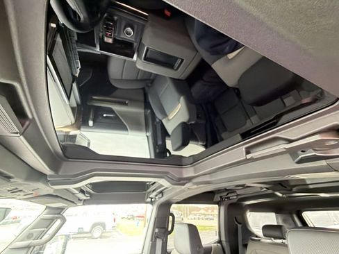 New 2025 GMC Hummer EV 3X image 28