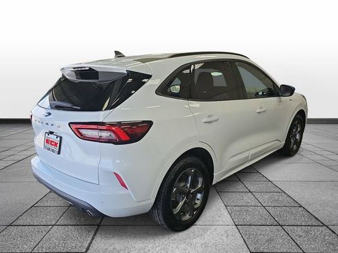 Used 2023 Ford Escape ST-Line w/ Tech Pack #1 FWD image 5