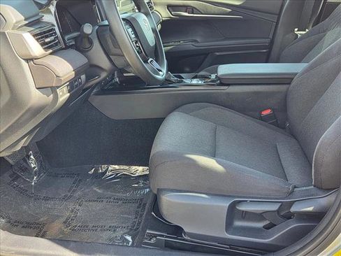 Used 2025 Toyota Camry LE image 15