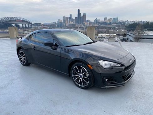 Used 2017 Subaru BRZ Limited image 1