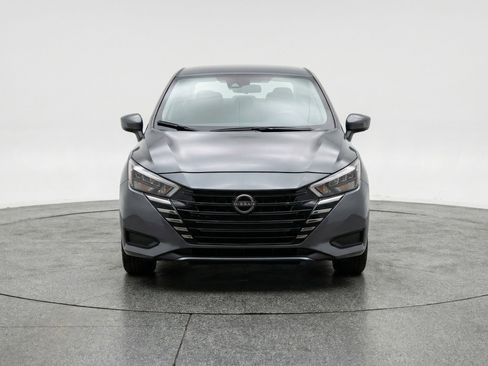 Used 2025 Nissan Versa SV FWD image 2