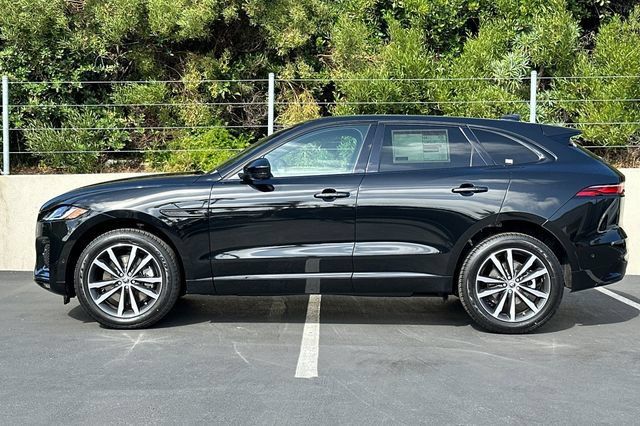 New 2026 Jaguar F-PACE R-Dynamic S AWD/4WD image 2